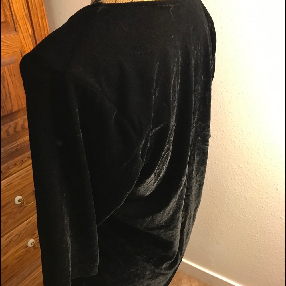 Black Stretch Velvet Top - Picture 5 of 6
